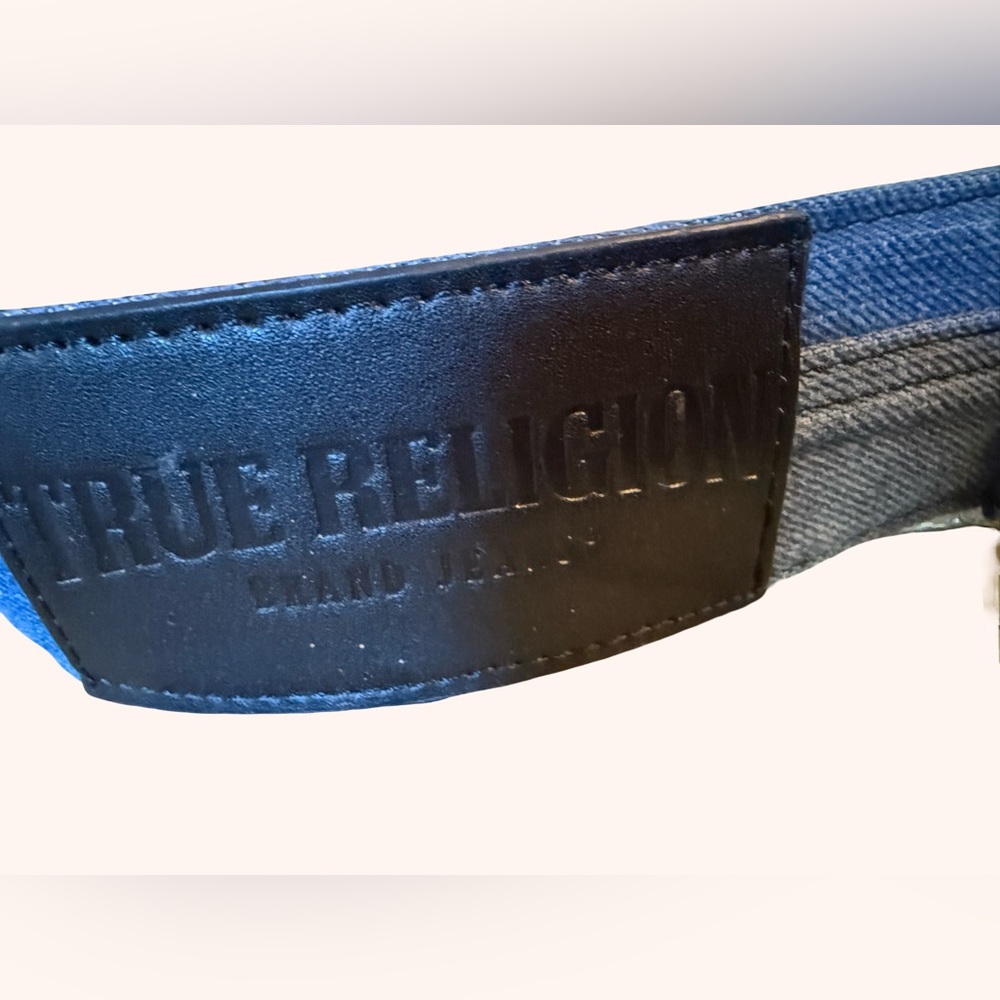 True Religion NWT Black Crossbody Silver Details Denim Strap & Earrings (P132) - Picture 12 of 15